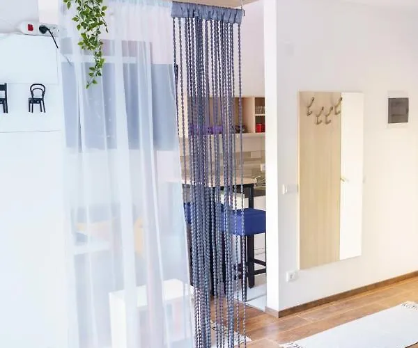 Karamarkovic 1 * Vrnjačka Banja